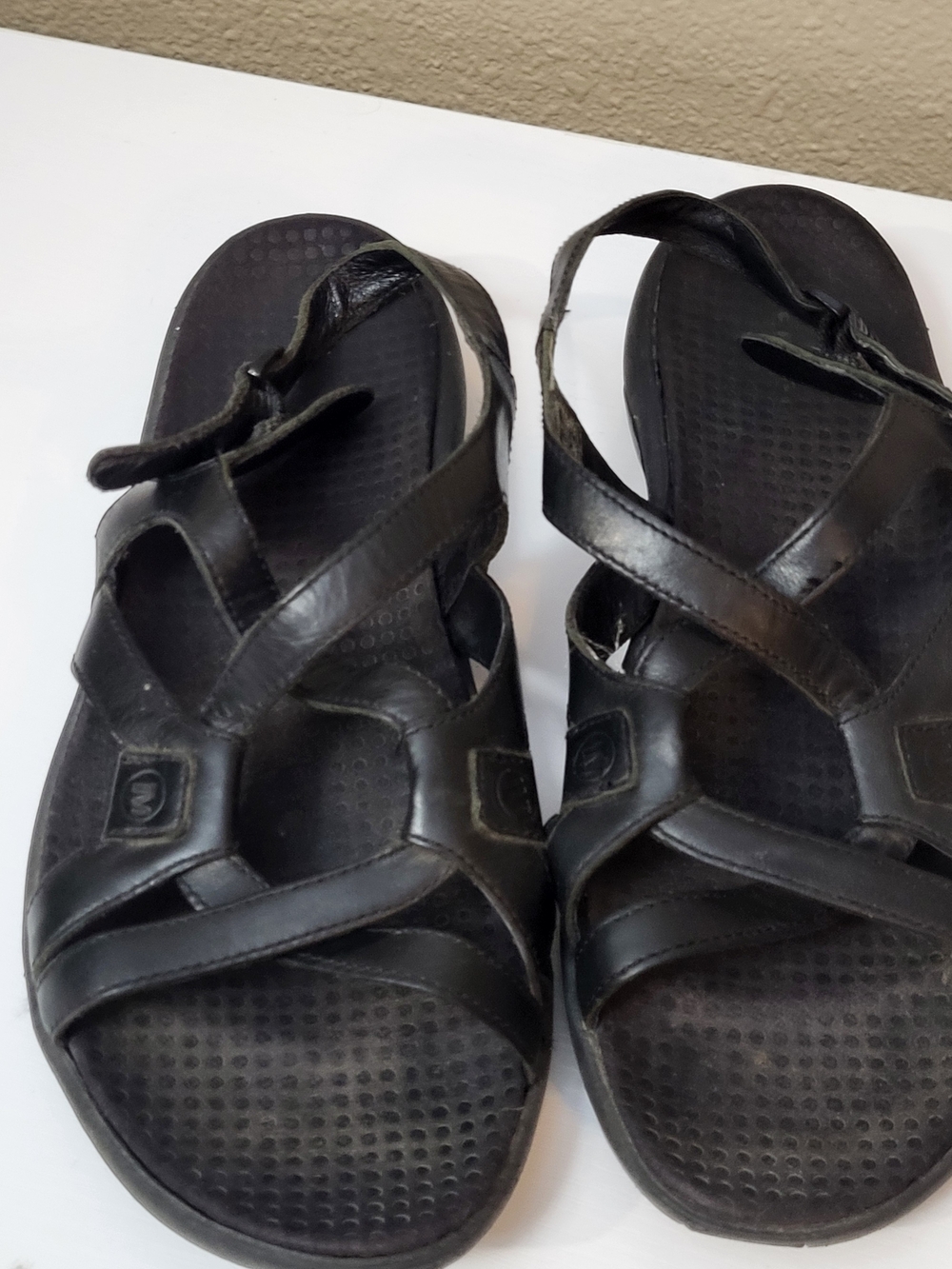 Merrell Agave Women’s 8 Black Leather Strappy Sandals Slingback Comfort